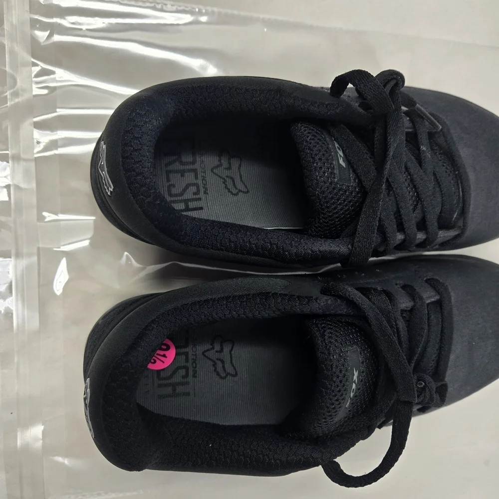 Fox Racing Mens Sneakers Sz 9.5 Black Motion Scrub Fresh Lace Up Casual Comfort